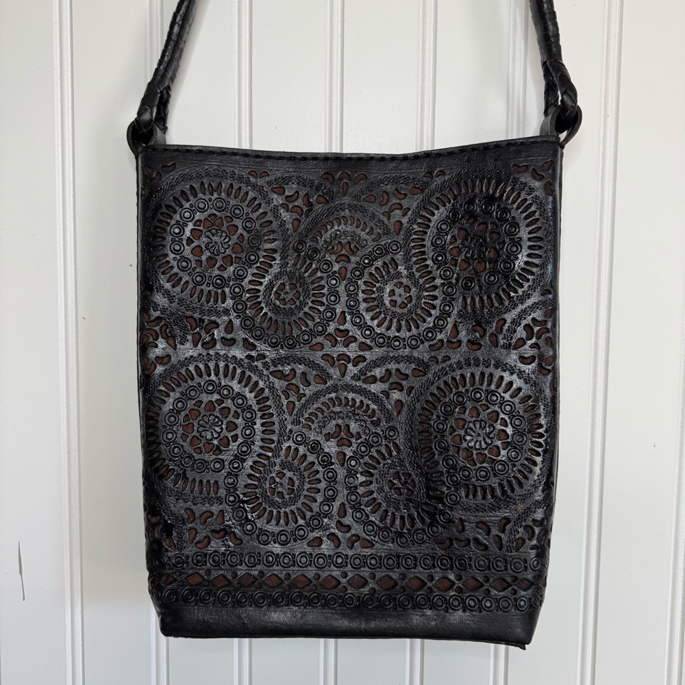 VTG Inge Sport Laser Cut Out